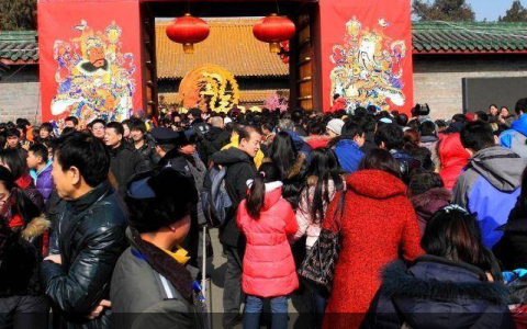 地坛公园庙会门票管理多少钱一套