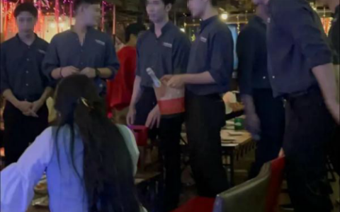 泰旅游局:男模餐厅嘎腰子是谣言 当地华人揭秘泰国真实情况