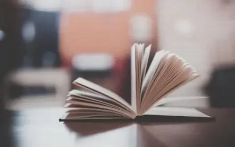 成人教育机构也是一个暴利行业！(成人教育机构怎么挣钱)