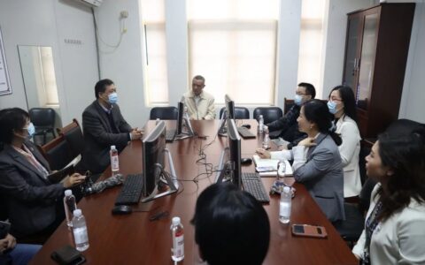 国家卫生健康委人才交流服务中心张学高主任一行来我院调研(国家卫健委医疗管理处处长)