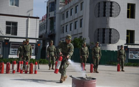 “五一”劳动节，当然要动起来！——郑州联勤保障中心某仓库组织形式多样活动欢度五一(郑州联勤保障中心管辖范围)