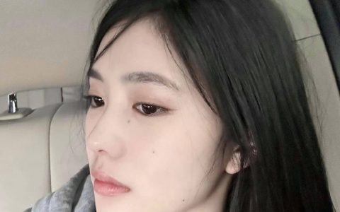 刘浩存晒照片被质疑整容遭骂，为什么她总是招黑？