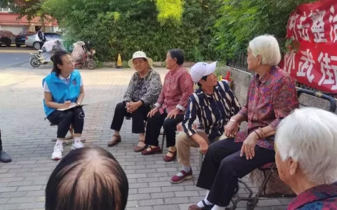 惠民县孙武街道开展“百姓夜话 推开老人心灵之窗”活动
