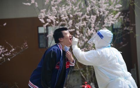 2022防疫关切事|动态清零和零感染的区别是什么？如何保障运输大动脉畅通？——疫情热点回应来了(2021防疫宣传图)