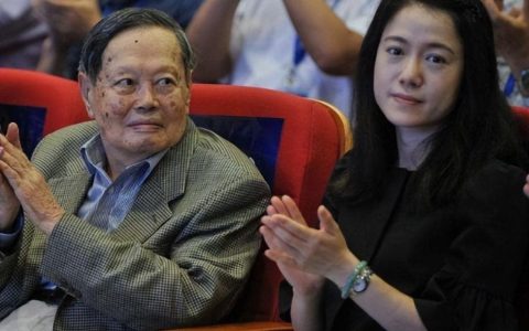 杨振宁101岁，翁帆嫁给他19年了，他们如今怎么样？（杨振宁和翁帆结婚日期）