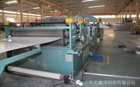 【新闻】手工净化板设备流水线作业改造，提升产品质量和产量-净化板生产线要投资多少钱
