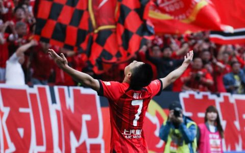 时隔三年重回主场，武磊绝杀海港领跑（武磊精彩过人集锦）