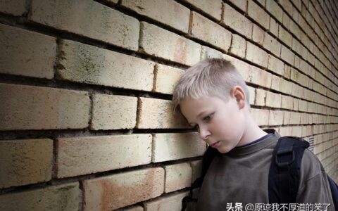 搞笑：30条短而精悍的笑话，你能忍住不笑么（超级搞笑的短笑话）