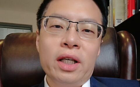 为多6000元利息，有人捧着几十万坐高铁跨省存钱，真的…-25万现金上高铁