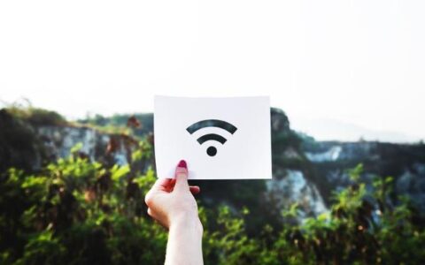 手机连上wifi，是否需要关闭自己网络？事实原来如此！-手机wifi要一直开着吗