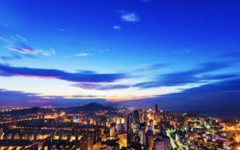 素有“丝绸之府”的美誉——吴江市！