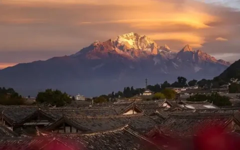 五一出行，不用订酒店，不用做攻略，一张火车票就能完成的完美旅行！